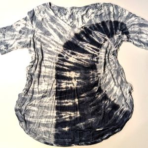 Torrid Size 2 Super Soft Tie Dyed Tunic Tshirt